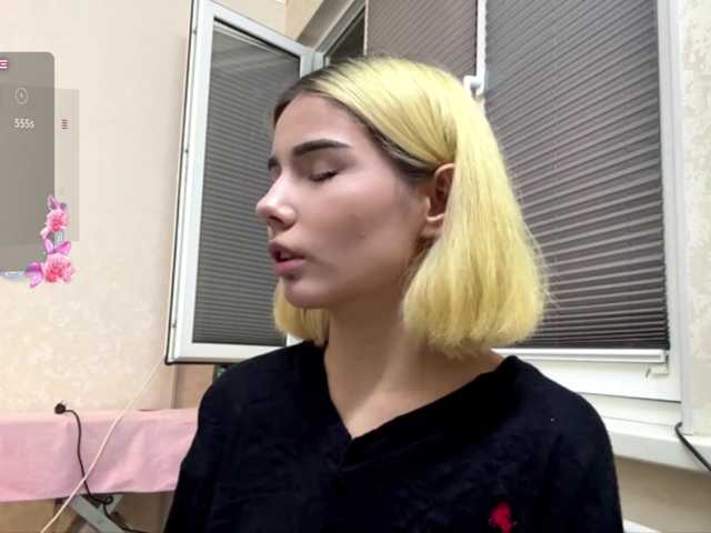 KeeshaSouthard live cam on BongaCams