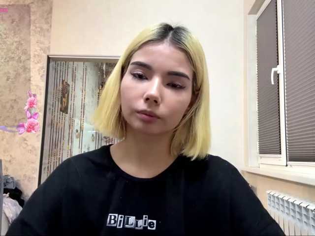KeeshaSouthard live cam on BongaCams