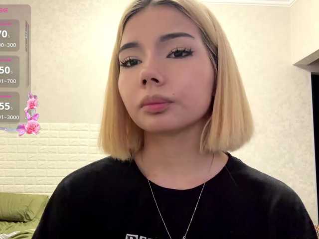 KeeshaSouthard live cam on BongaCams