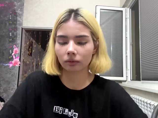 KeeshaSouthard live cam on BongaCams