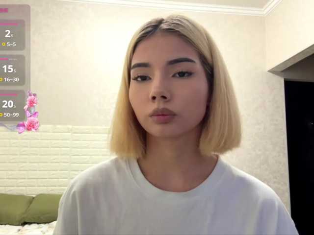 KeeshaSouthard, live now on BongaCams