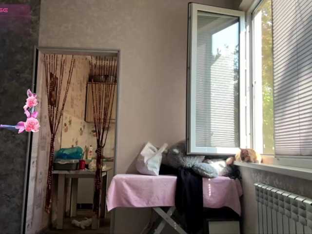 KeeshaSouthard live cam on BongaCams