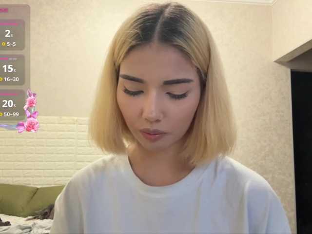 KeeshaSouthard live cam on BongaCams