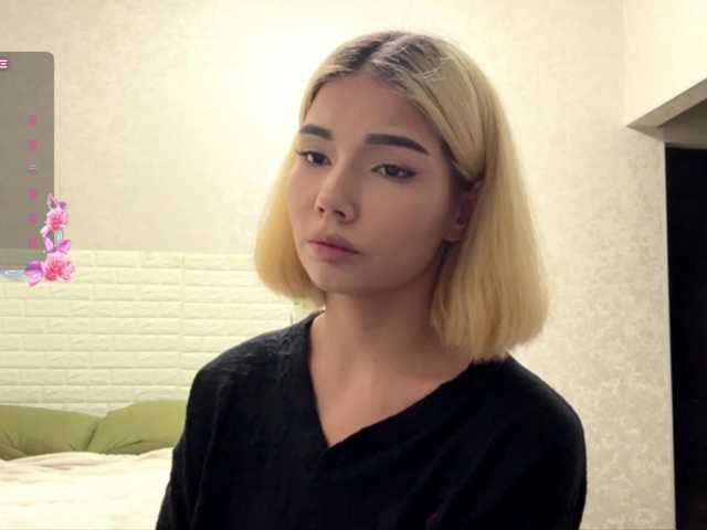 KeeshaSouthard live cam on BongaCams