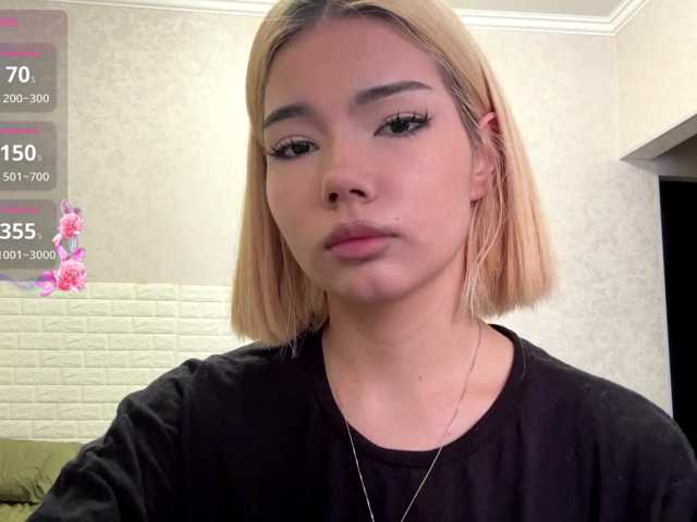 KeeshaSouthard live cam on BongaCams