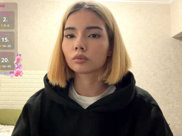 KeeshaSouthard live cam on BongaCams