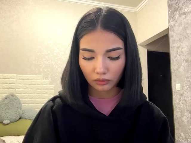KeeshaSouthard live cam on BongaCams