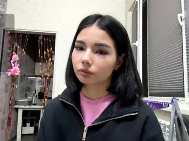 KeeshaSouthard live cam on BongaCams
