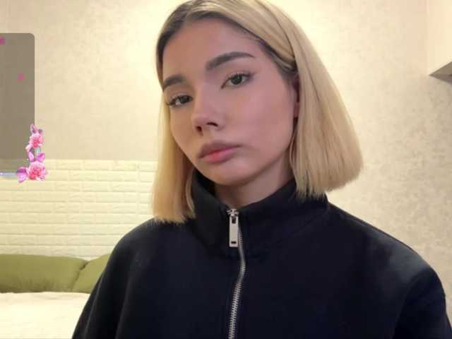 KeeshaSouthard live cam on BongaCams