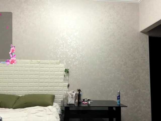 KeeshaSouthard live cam on BongaCams