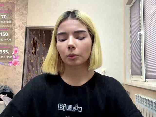 KeeshaSouthard webcam