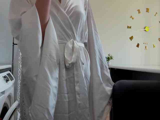 KeeshaSouthard webcam