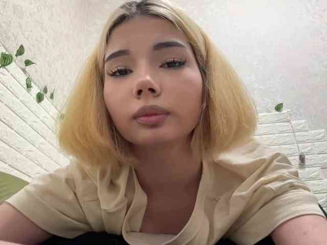 KeeshaSouthard webcam