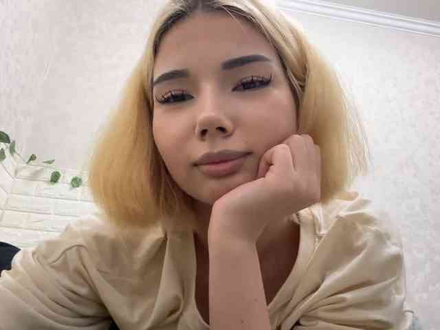 KeeshaSouthard webcam
