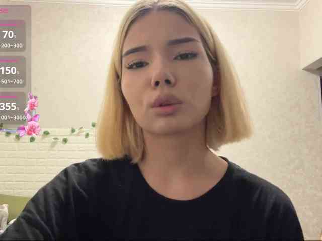 KeeshaSouthard webcam