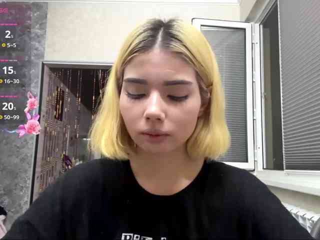KeeshaSouthard webcam