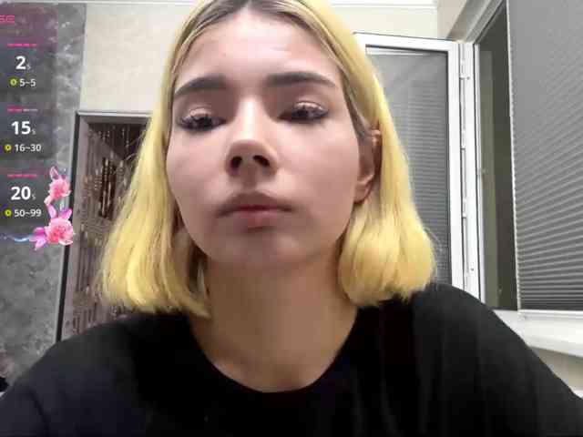 KeeshaSouthard webcam