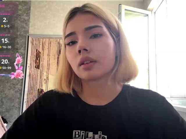 KeeshaSouthard webcam