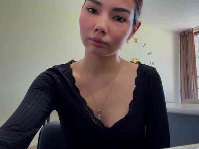 KeeshaSouthard webcam