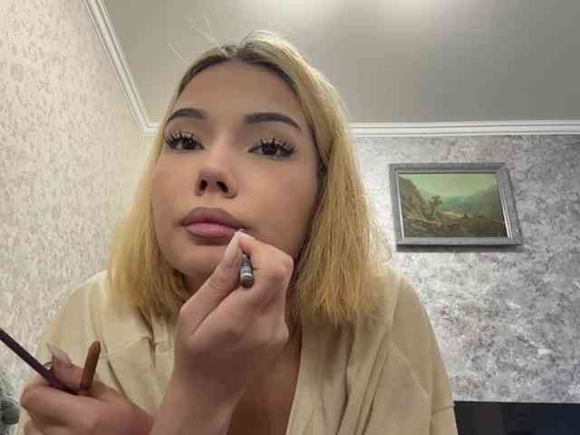 KeeshaSouthard webcam