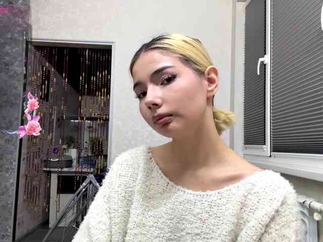 KeeshaSouthard webcam