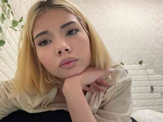 KeeshaSouthard webcam