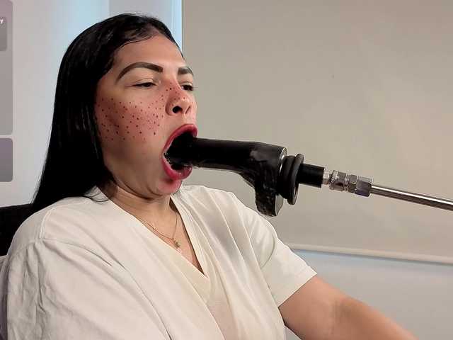 anabel693's BongaCams show and profile