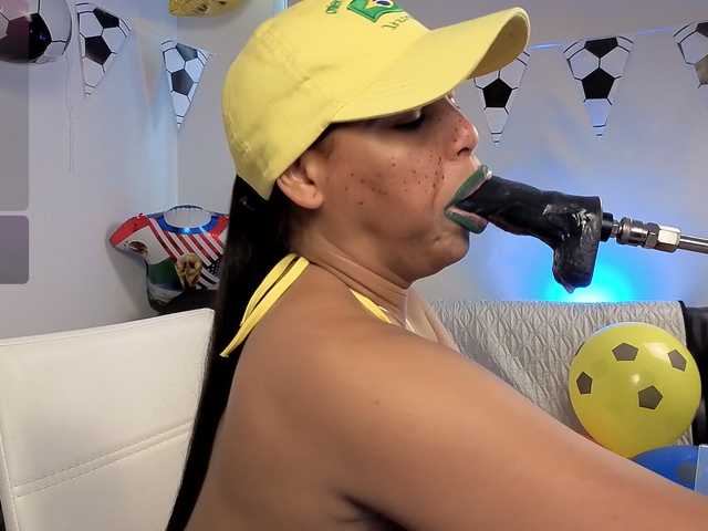 anabel693 live cam on BongaCams