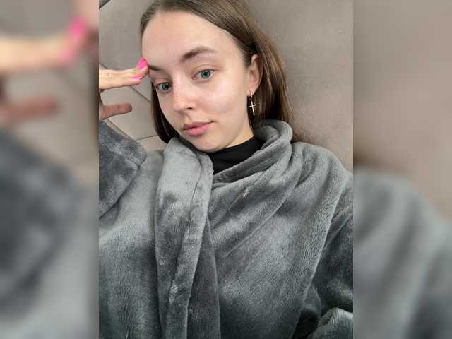 Diana1-1's BongaCams show and profile