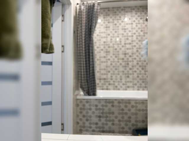 Diana1-1's BongaCams show and profile