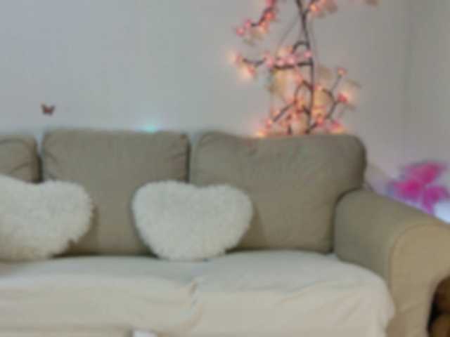 KylieElise live cam on BongaCams