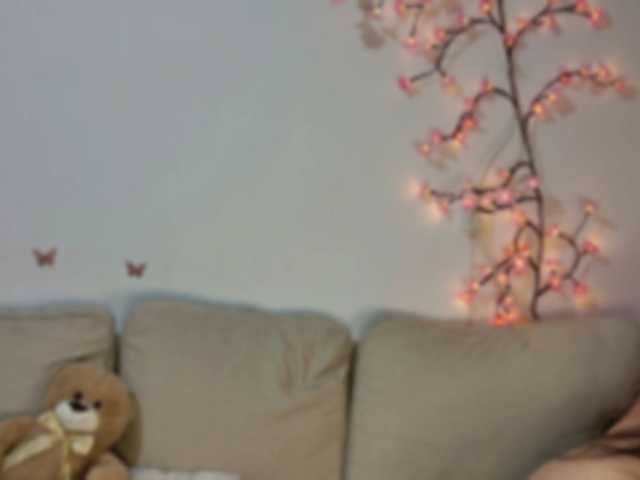 KylieElise live cam on BongaCams