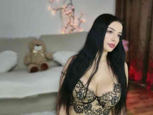 KylieElise Live Webcam on BongaCams