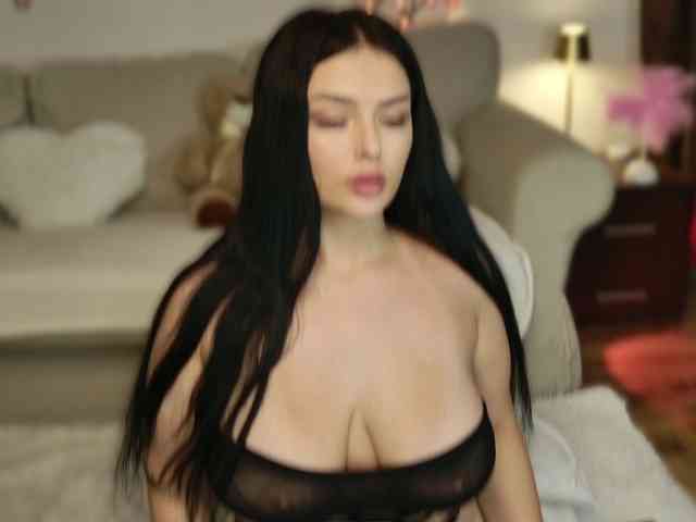 KylieElise Live Webcam on BongaCams