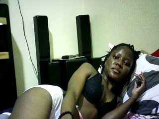 Sweetebonny's Live Webcam