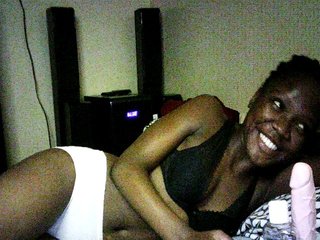 Sweetebonny's Live Webcam