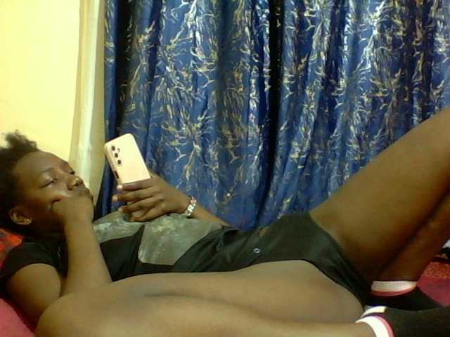 Sweetebonny live cam on BongaCams