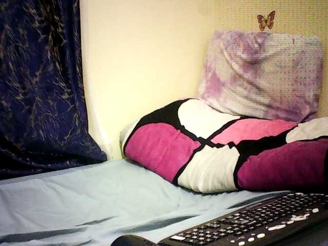 Sweetebonny live cam on BongaCams