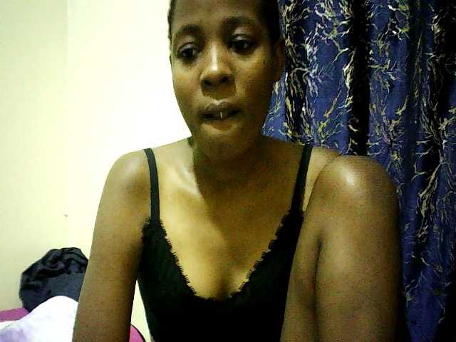 Sweetebonny live webcam show