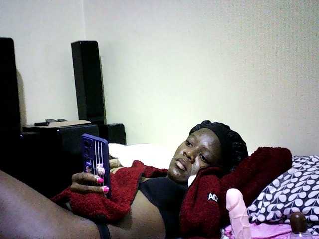 Sweetebonny live cam on BongaCams