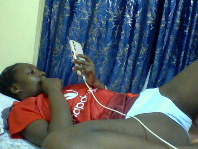Sweetebonny webcam