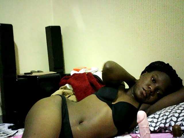 Sweetebonny live cam on BongaCams