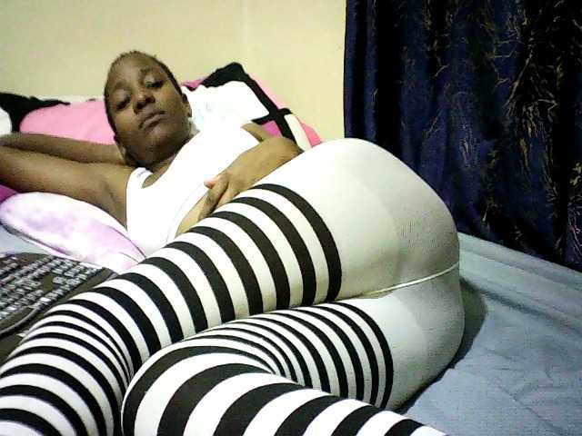 Sweetebonny live webcam show