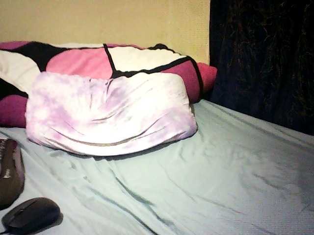 Sweetebonny live cam on BongaCams