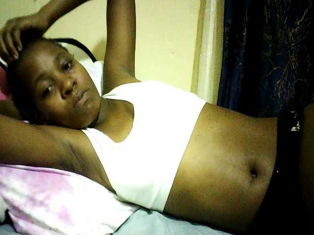 Sweetebonny live webcam show