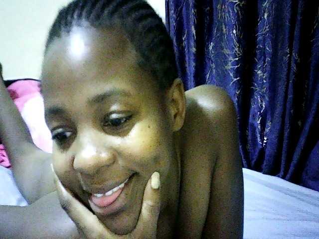 Sweetebonny live webcam show