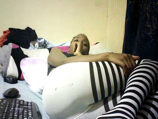 Sweetebonny live cam on BongaCams