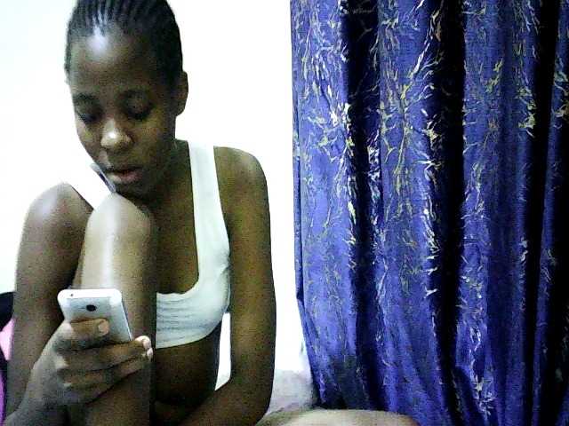 Sweetebonny live webcam show
