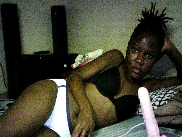 Sweetebonny live cam on BongaCams