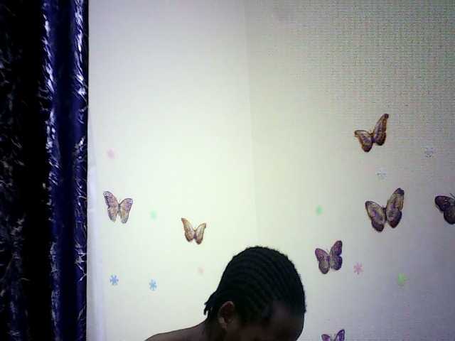 Sweetebonny live cam on BongaCams